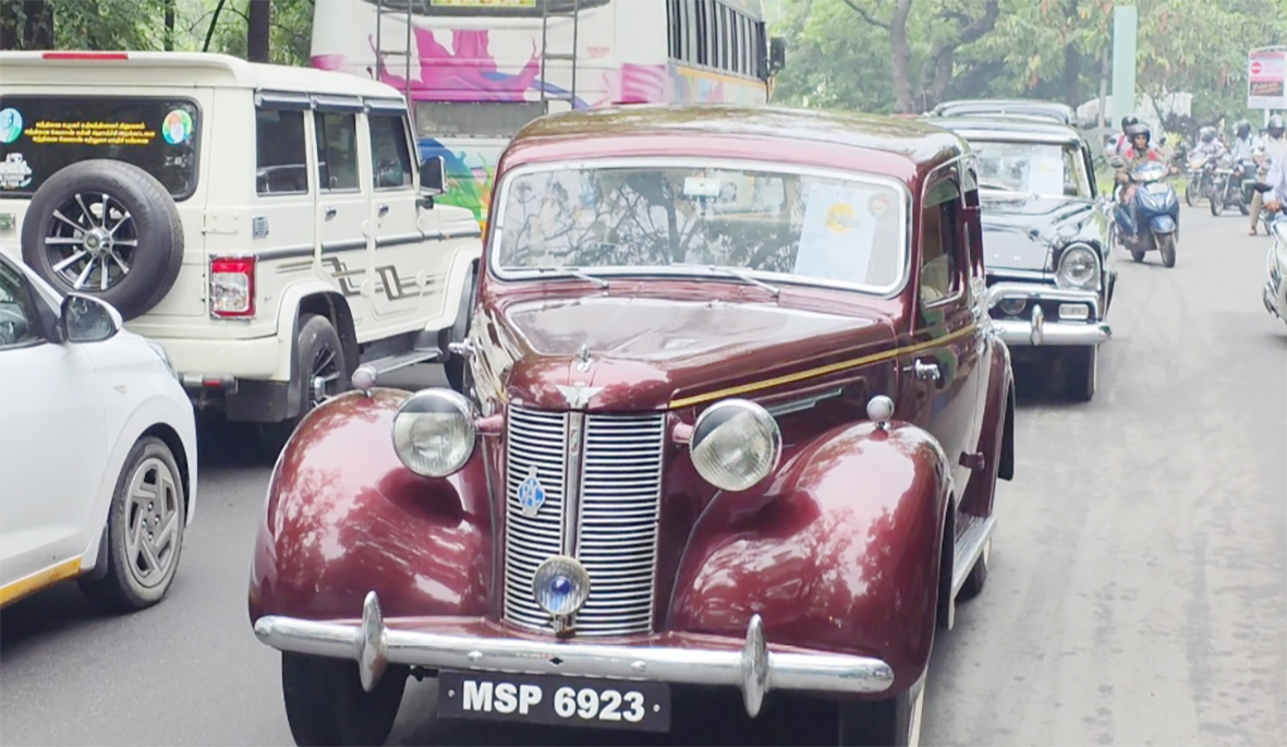 கோவை விழாவை முன்னிட்டு, வெள்ளியன்று 60 முதல் 120