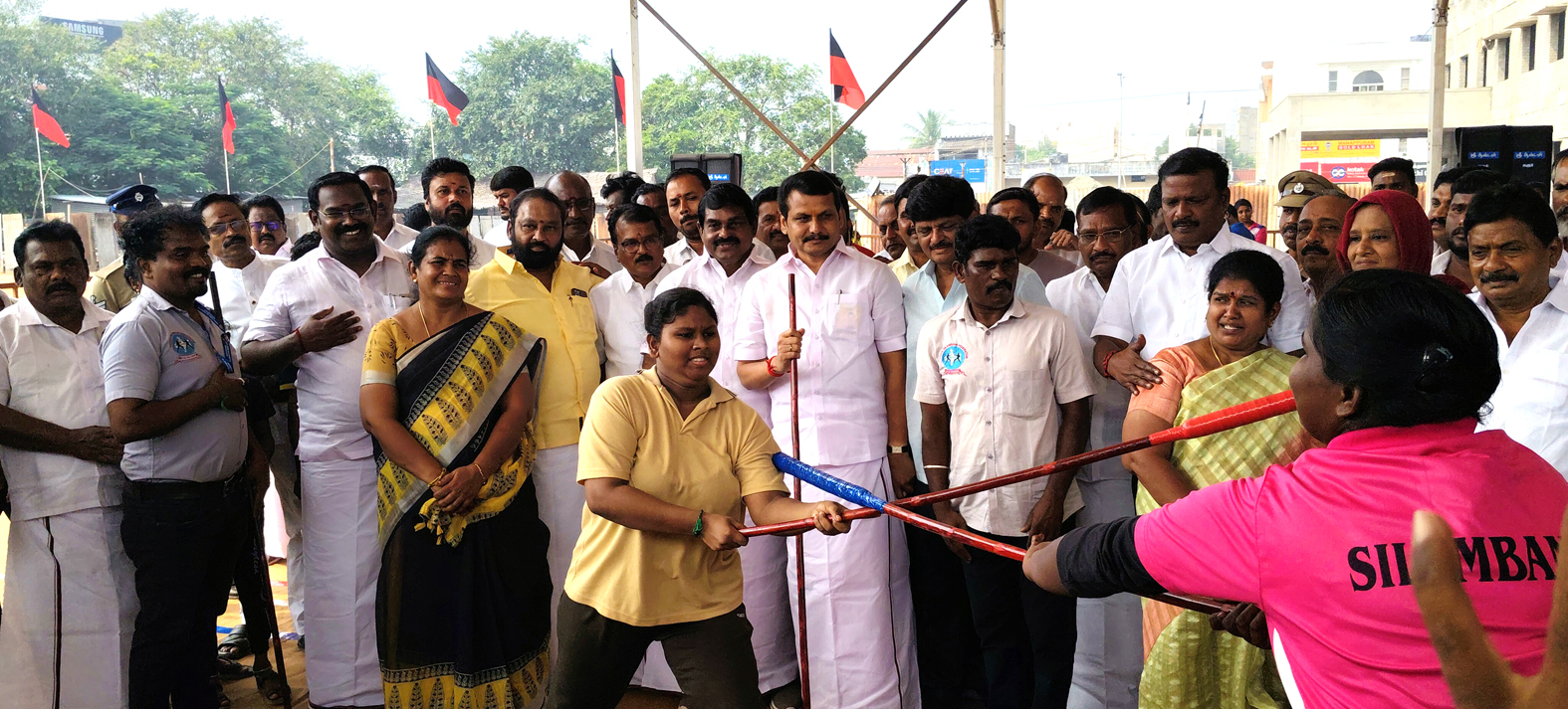 கரூர் வெண்ணைமலை கோவில் நிலப் பிரச்சனைக்கு காரணம் அதிமுகவினர் வி. செந்தில் பாலாஜி எம்எல்ஏ குற்றச்சாட்டு