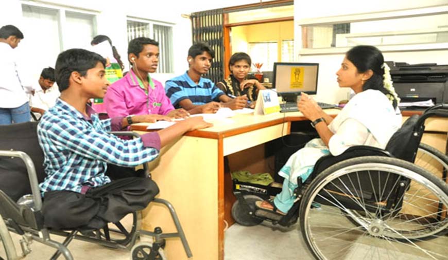 தனியார் துறையிலும் மாற்றுத் திறனாளிகளுக்கு இடஒதுக்கீடு