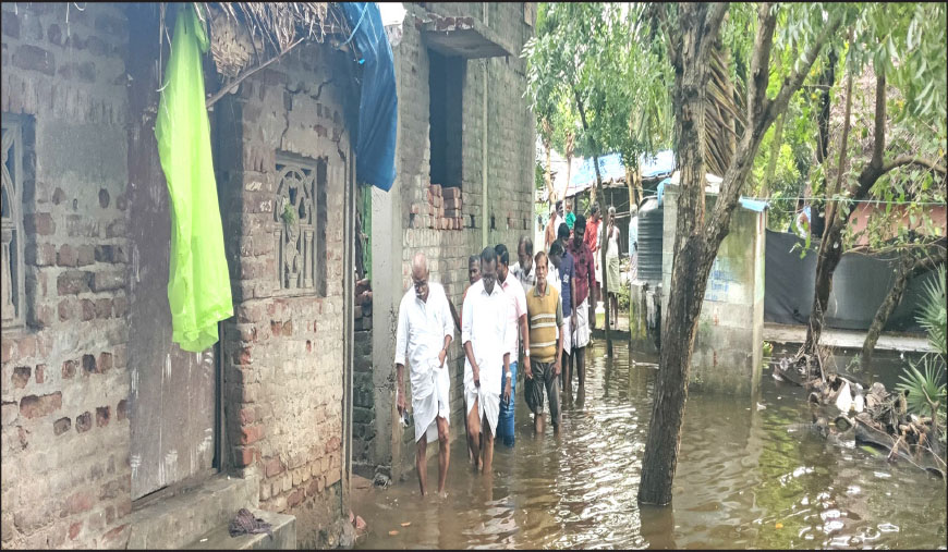 நோய் தொற்று ஏற்படும் அபாயம் வெள்ள நீரை விரைந்து வெளியேற்ற சிபிஎம் தலைவர்கள் வலியுறுத்தல்