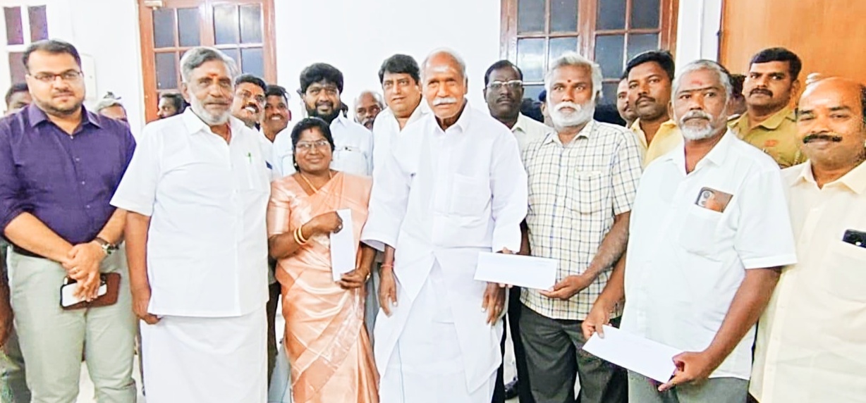 களப் பணியாளர்களாக பதவி உயர்வு