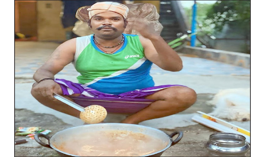 அடுப்பங்கரையிலிருந்து உலக அரங்கிற்கு உயர்வு...