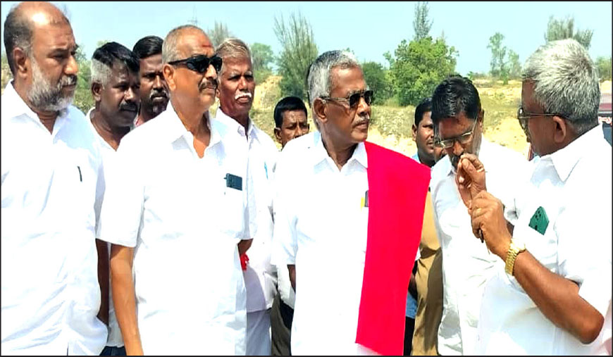 மக்களுக்குப் பாதிப்பில்லாத பகுதியில் சாயப் பட்டறைகளை அமைக்க அரசு நடவடிக்கை எடுக்க வேண்டும்