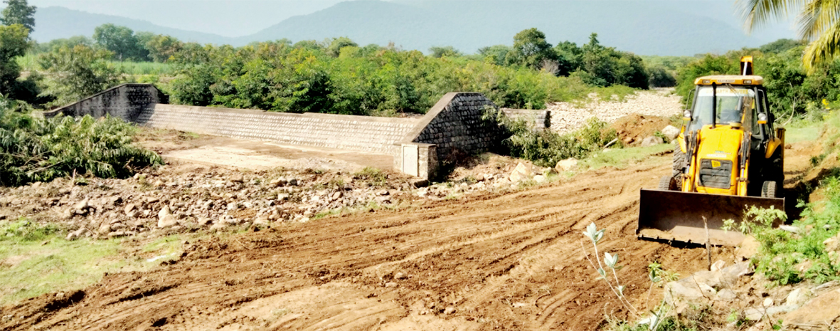 புதிய தடுப்பணையின் உயரத்தை உயர்த்தக் கோரிக்கை