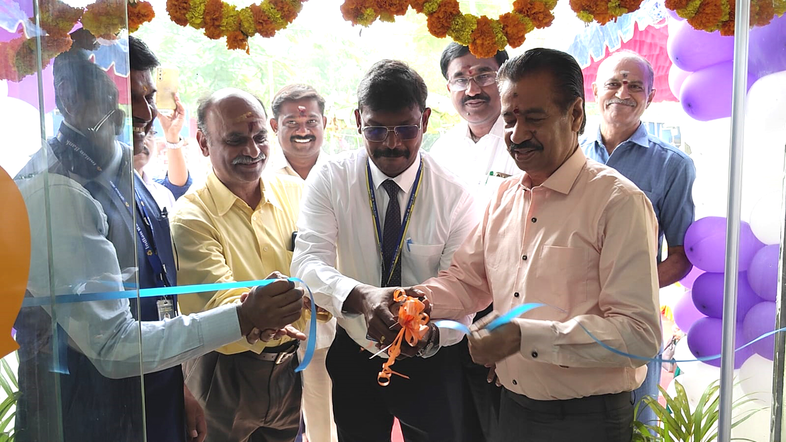 ஏவிசி கல்லூரி வளாகத்தில் இந்தியன் வங்கி புதிய கிளை திறப்பு