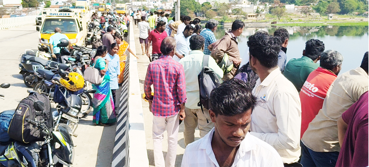 இரும்பு கம்பி வேலி அமைக்க கோரிக்கை