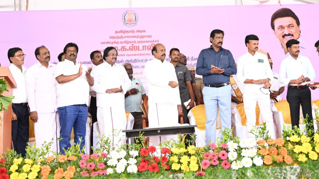 ஜவ்வாது மலையில் ரூ.60 கோடி மதிப்பில் சாலை மேம்பாட்டு பணிகள் அமைச்சர் எ.வ.வேலு துவக்கி வைத்தார்