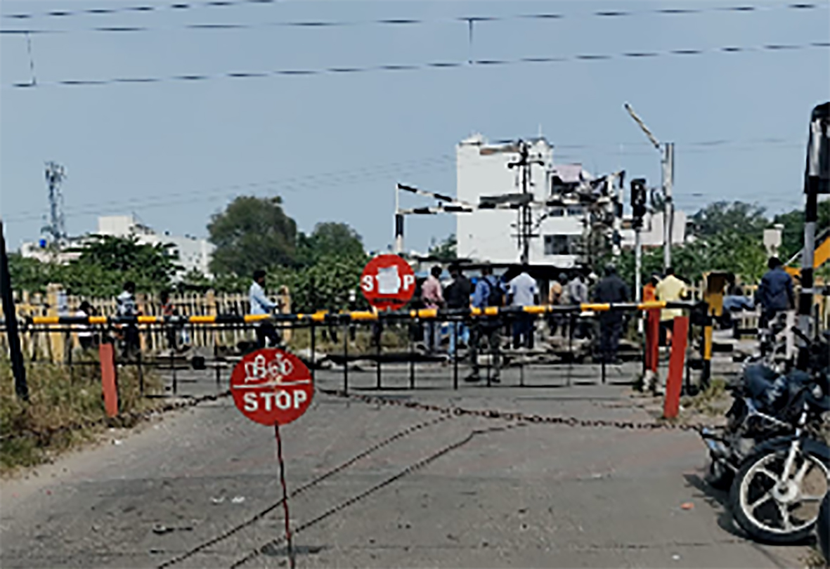 திருப்பூரில் தண்டவாள பராமரிப்புப்பணி