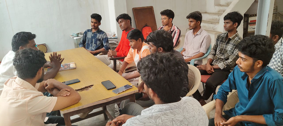 எஸ்எப்ஐ அமைப்பு தினம்