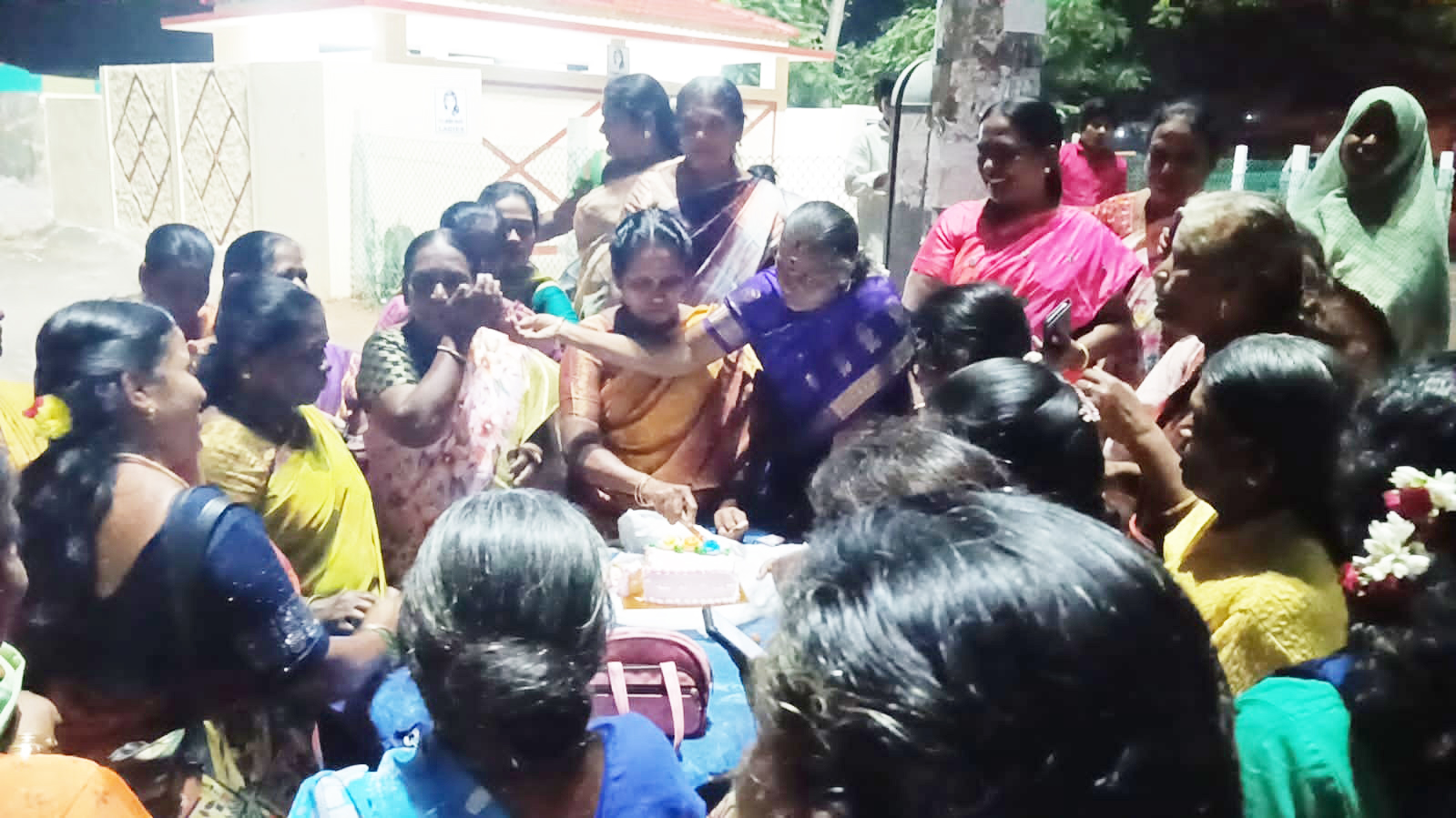 நெய்வேலியில் மாதர் சங்கம் புத்தாண்டு கொண்டாட்டம்