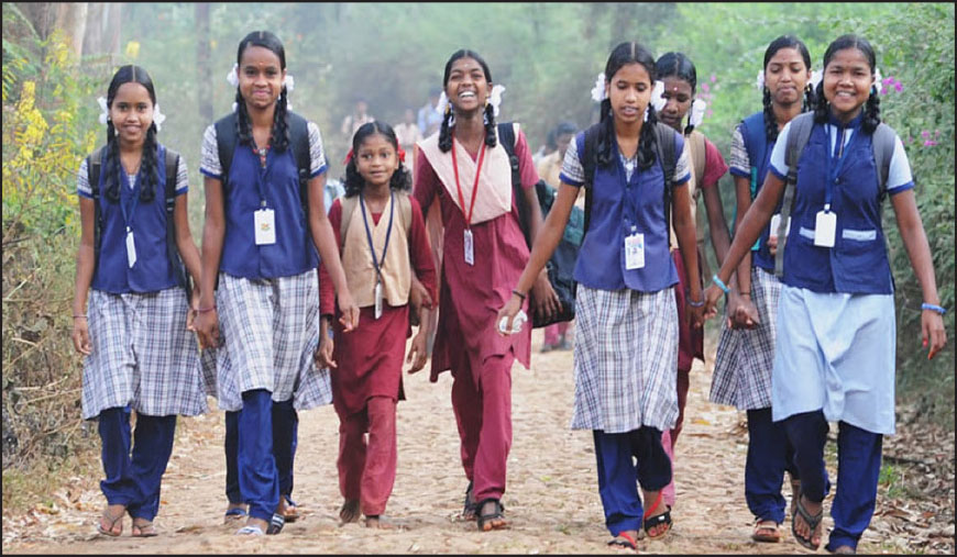 பழங்குடியின மாணவர்களுக்கு உயர்கல்வி சேர்க்கைக்குப் பின் கூடுதல் ஆதரவு தமிழ்நாடு அரசு முடிவு
