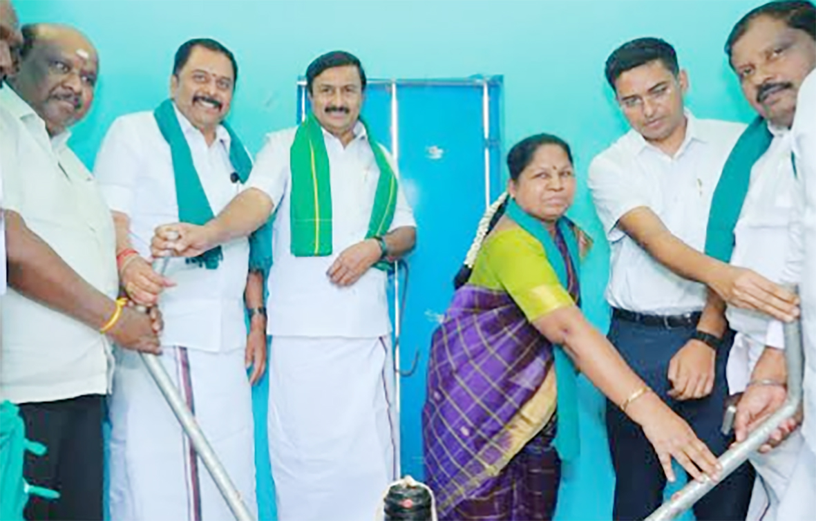 உப்பாறு அணையிலிருந்து தண்ணீர் திறப்பு
