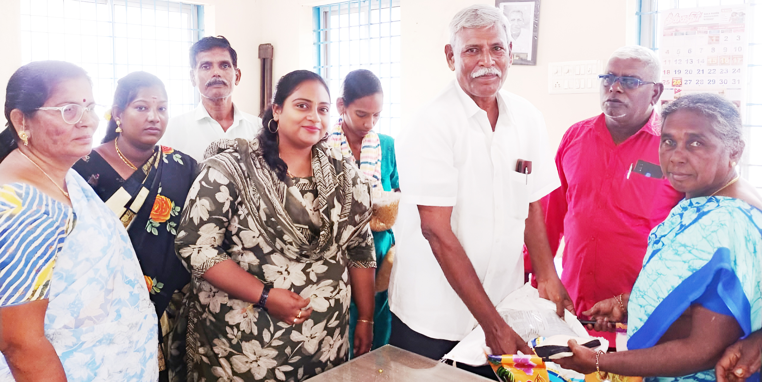 மழையால் பாதிக்கப்பட்ட ஆதிதிராவிடர் குடியிருப்பு மக்களுக்கு நிவாரண உதவி