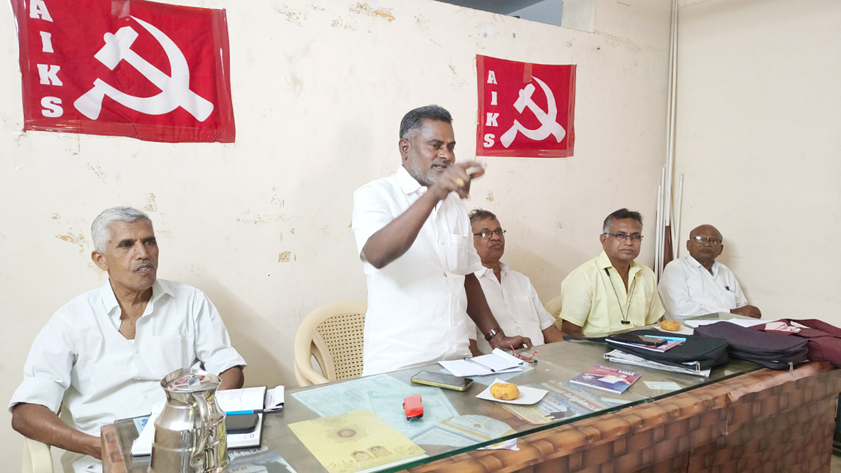 திருப்பூரில் 5000 விவசாயிகள் பங்கேற்கும் தர்ணா!