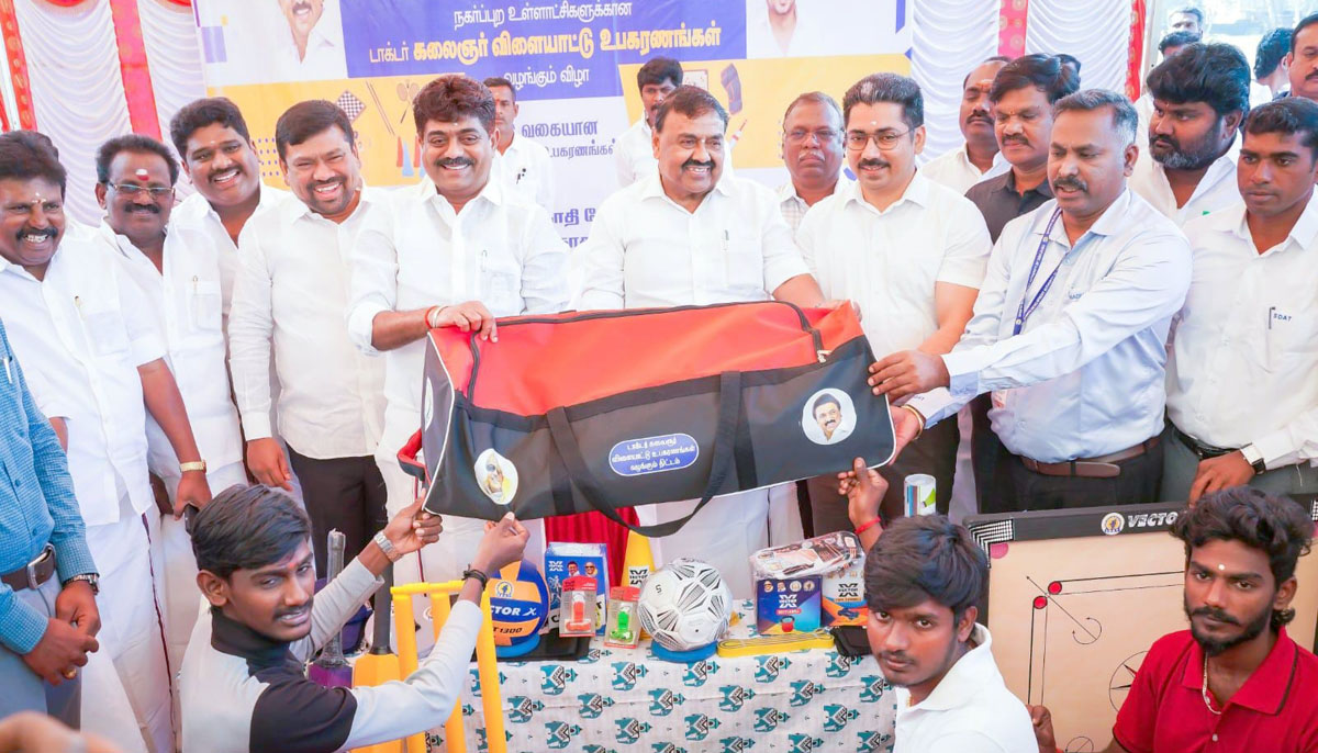 புதிய செயற்கை இழை ஓடுதளப்பாதை அமைக்கும் பணி துவக்கம்