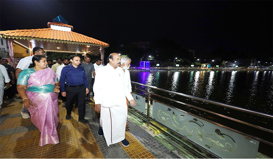 ஜிகேஎம் காலனி குளக்கரை பூங்கா அமைச்சர் ஆய்வு