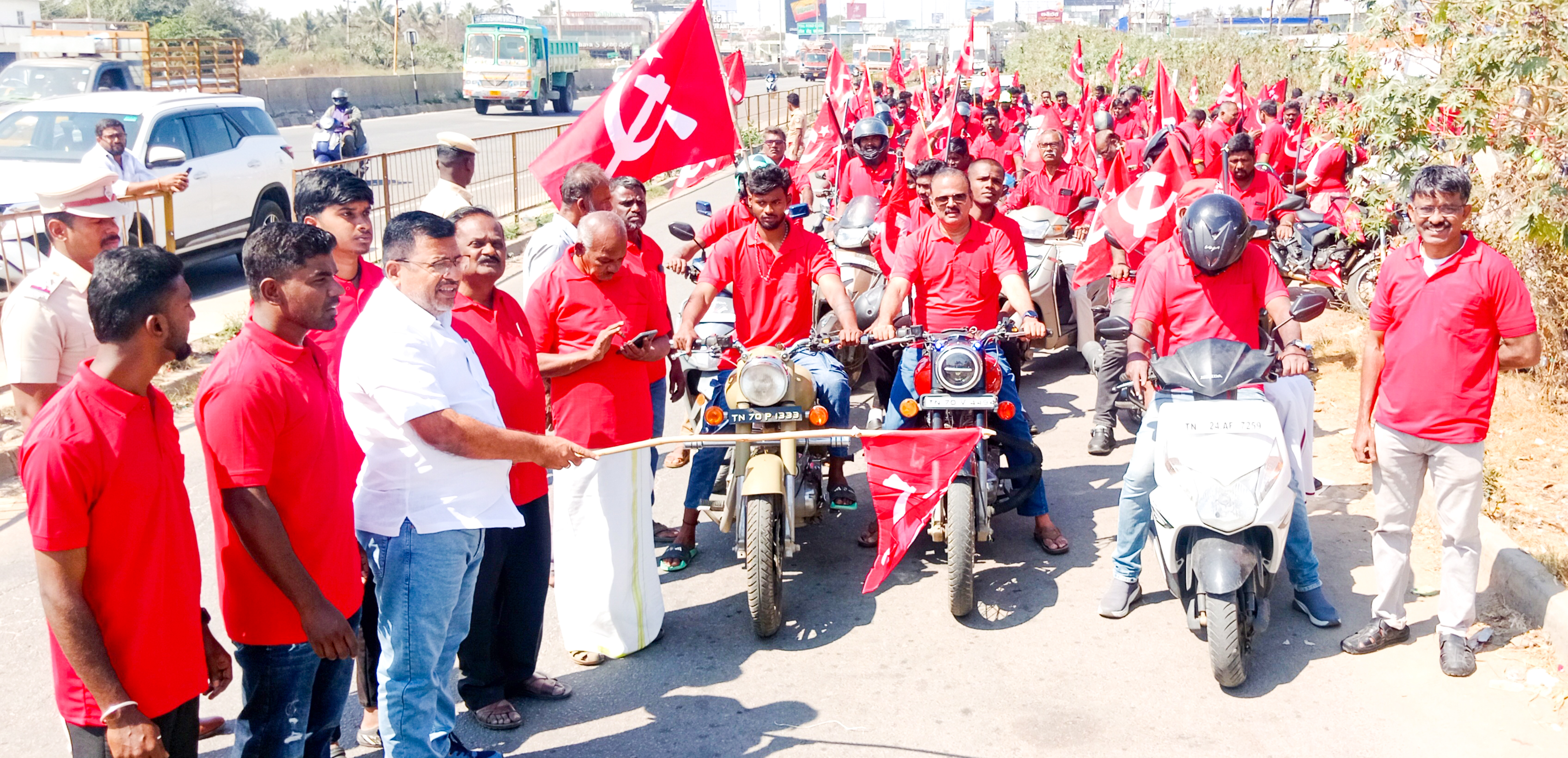 ஓசூர்- பெங்களூரு மெட்ரோ ரயில் திட்டத்தை நிறைவேற்றுக!