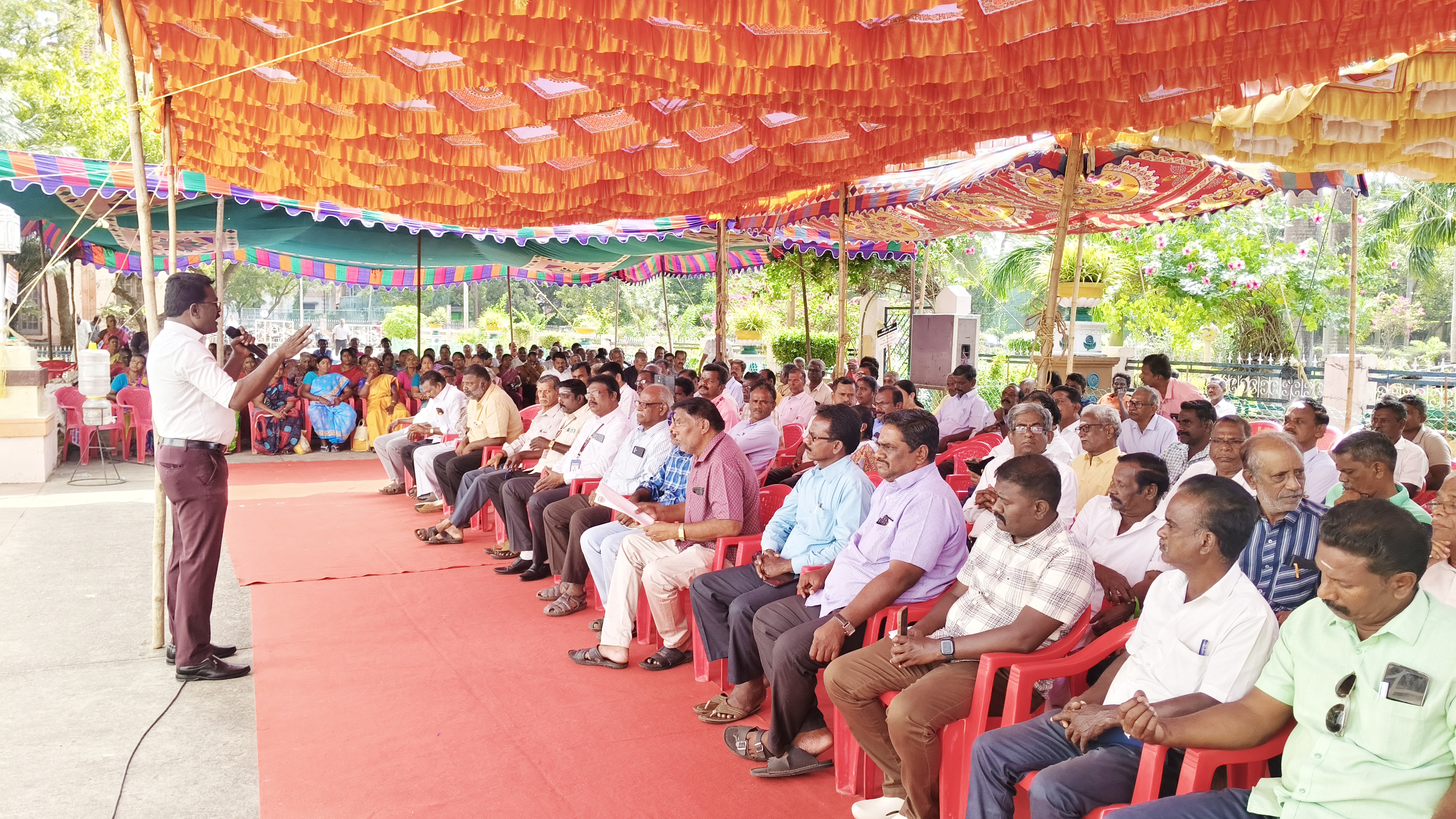 அண்ணாமலை பல்கலைக்கழக ஆசிரியர் ஊழியர்கள் போராட்டம் ஒத்திவைப்பு