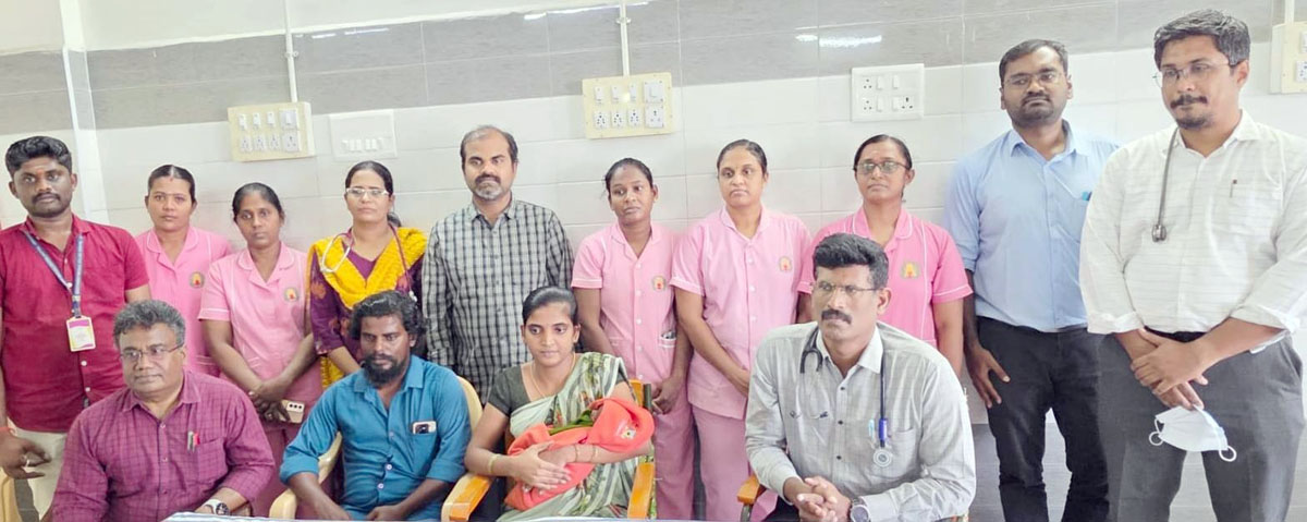 790 கிராம் எடையுடன் பிறந்த குழந்தையை காப்பாற்றி விருதுநகர் அரசு மருத்துவமனை மருத்துவர்கள் சாதனை