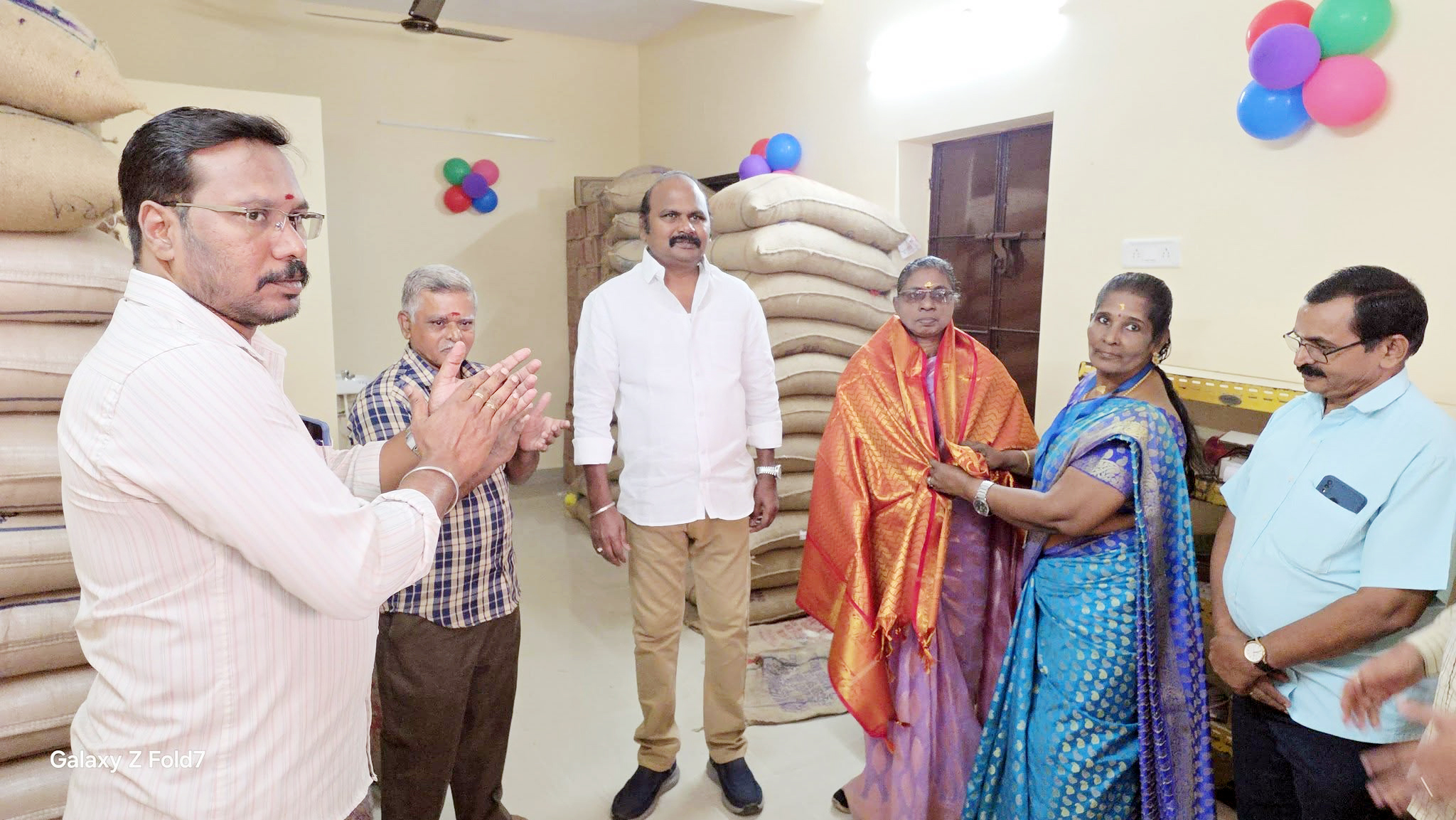 புதிய ரேசன் கடை திறப்பு