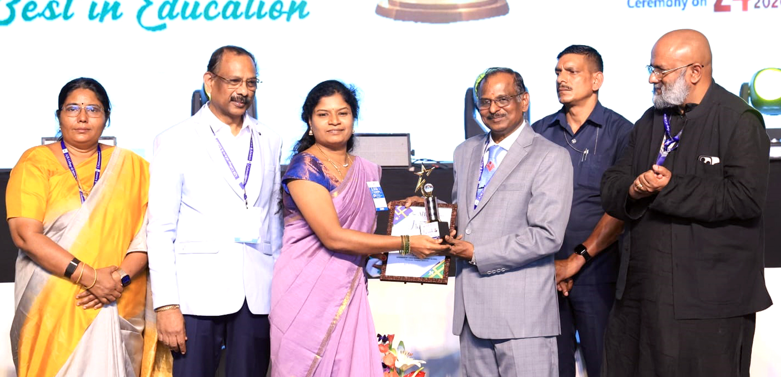 கல்வித் துறையில் சிறந்த ஆசிரியர் பட்டுக்கோட்டை ஆசிரியைக்கு விருது