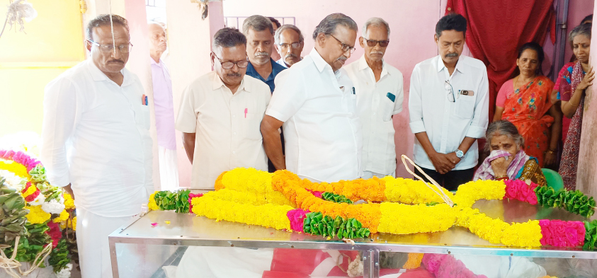 திருவள்ளூர் முதுபெரும் தோழர் அச்சுதன் காலமானார்
