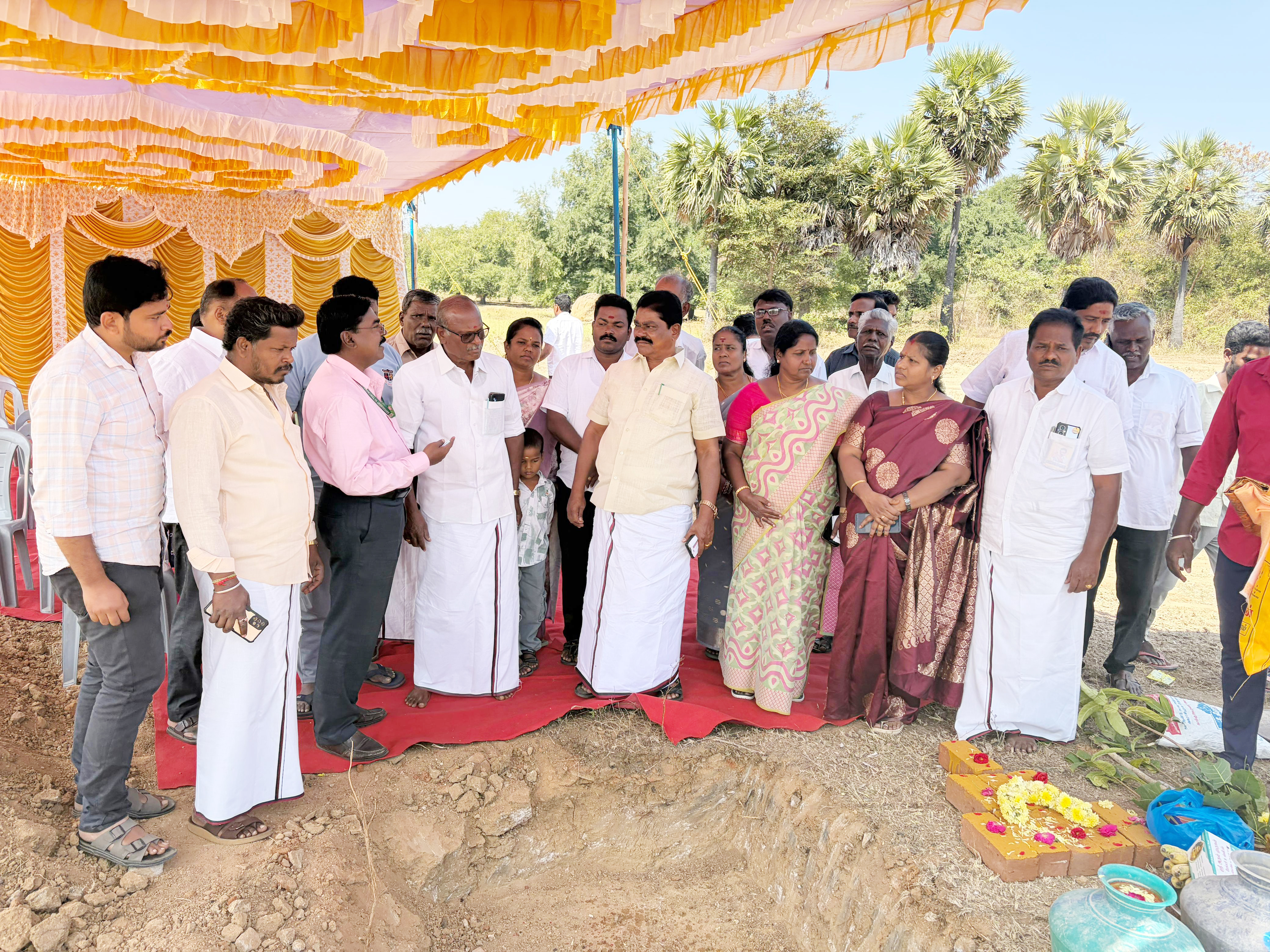 கேத்தாண்டபட்டியில் விதை உற்பத்தி அலுவலகம் க.தேவராஜ் எம்.எல்.ஏ. அடிக்கல்