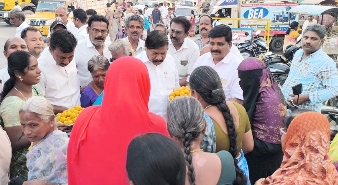 தமிழ்நாட்டில் ஒரு கோடிக்கும் அதிகமான மகளிருக்கு வெள்ளி