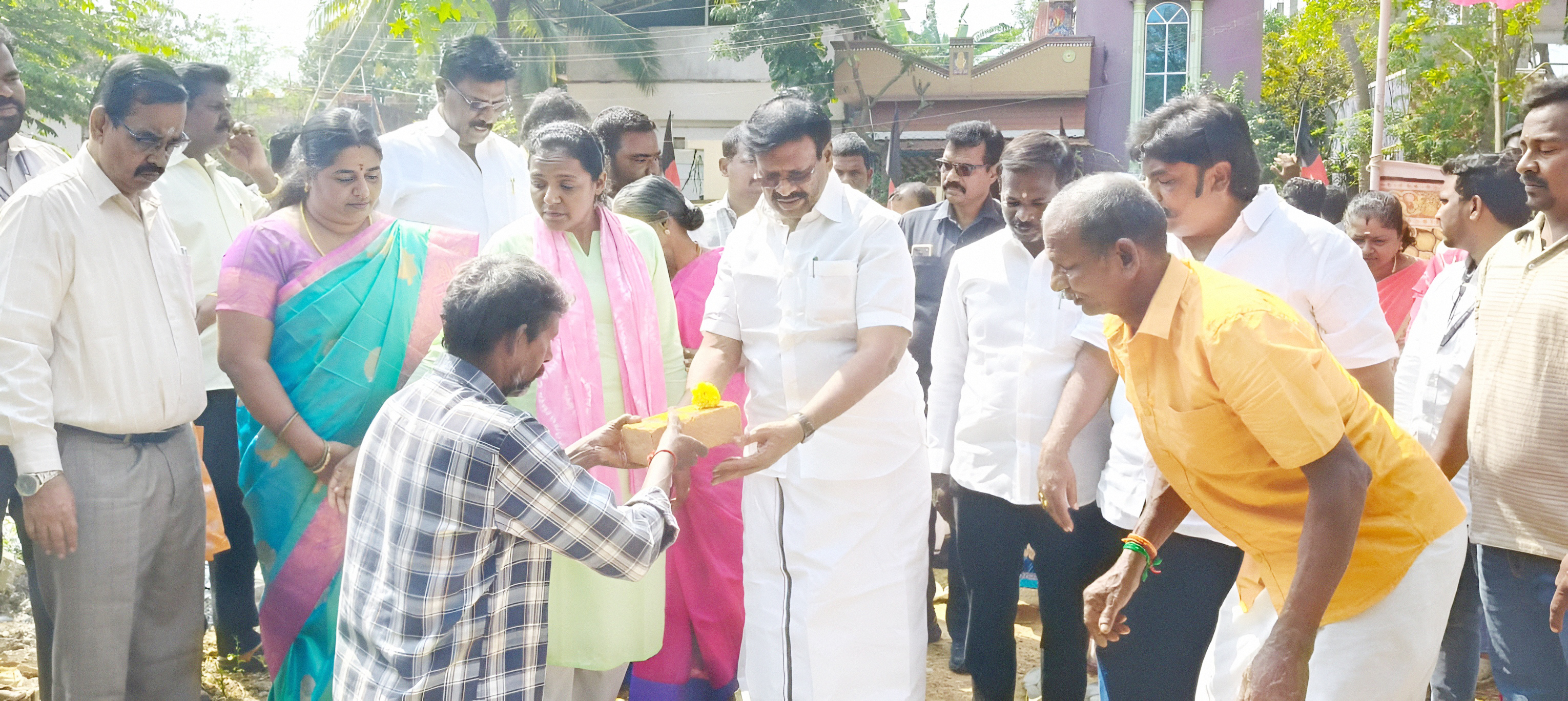 ரூ.2.55 கோடியில் வளர்ச்சி திட்டப் பணிகள்