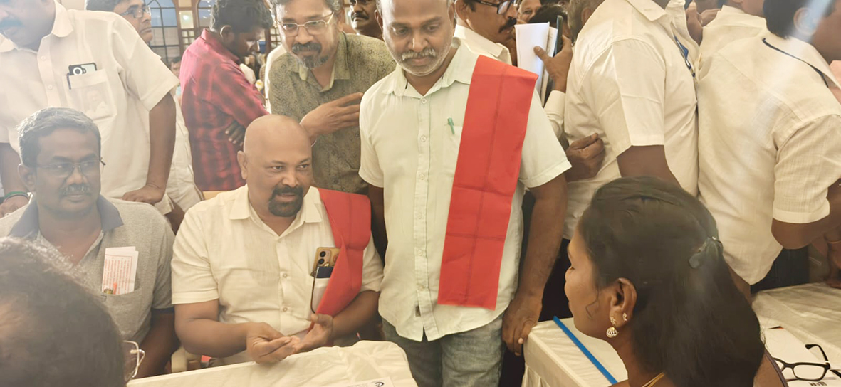 திமுக தேர்தல் அறிக்கை குழுவிடம் சிஐடியு டாஸ்மாக் சங்கத்தினர் மனு