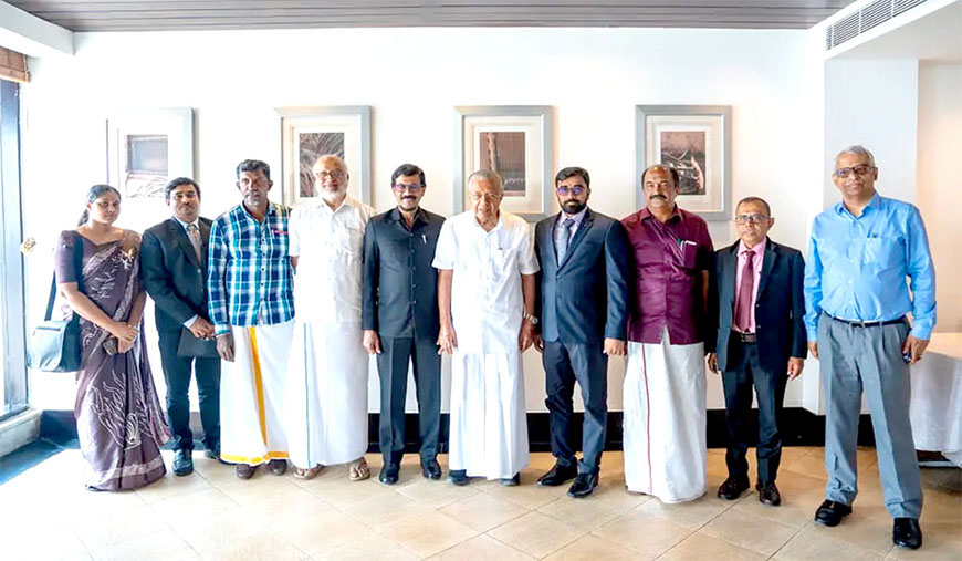 கேரள முதலமைச்சர் பினராயி விஜயனுடன் இலங்கையின் ஜேவிபி குழு சந்திப்பு சிபிஎம் பொதுச்செயலாளர் எம்.ஏ.பேபி - தலைவர்களுடன் பேச்சுவார்த்தை