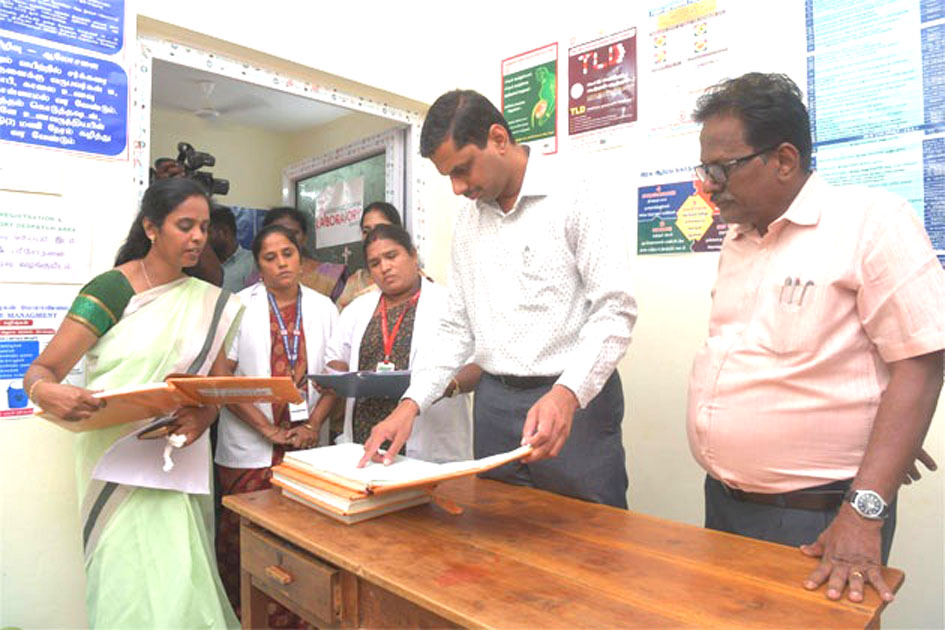 சாத்தான்குளம் வட்டத்தில் ஆட்சியர் ஆய்வு