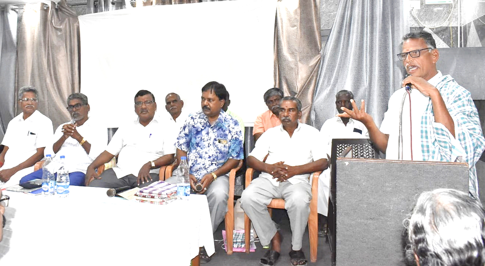 ஓய்வுக்கால பணிக்கொடை வழங்க வலியுறுத்தல்