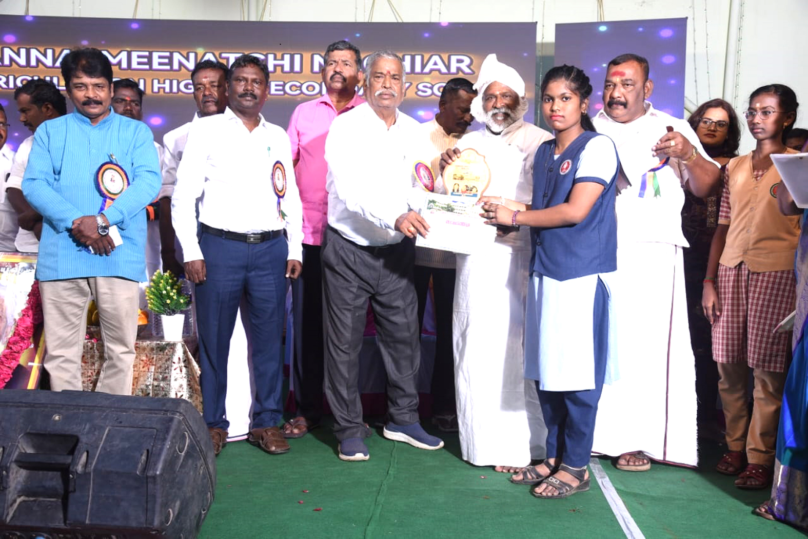 அன்னை மீனாட்சி நாச்சியார் பள்ளியில் ஆண்டு விழா