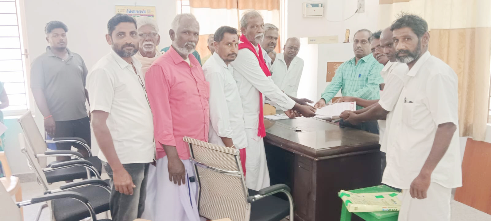 மகாத்மா காந்தி தேசிய ஊரக வேலை