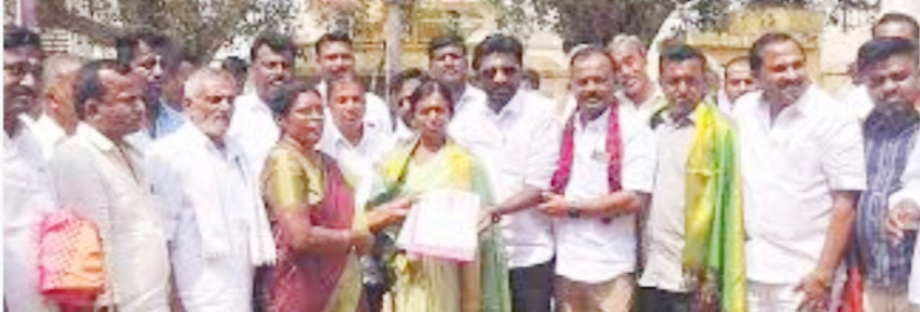 ரூ.25 லட்சம் மதிப்பிலான நிலத்தை ஊருக்காக வழங்கிய ரத்தினம்மா