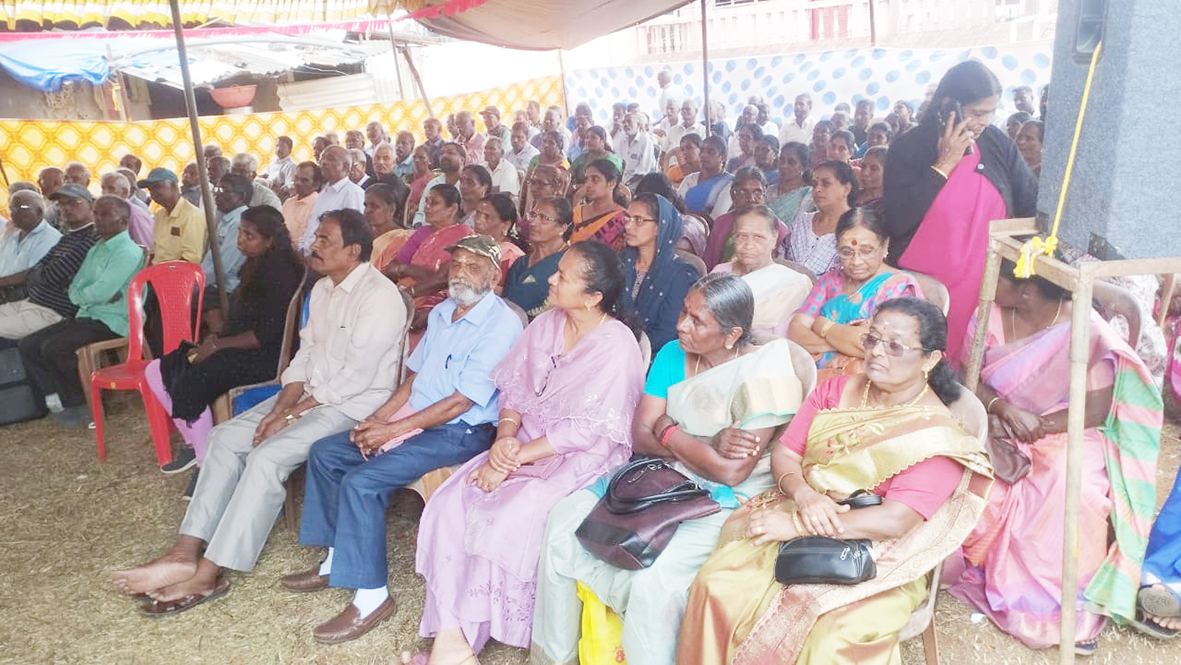 ஓய்வூதியர் சங்கங்களின் கூட்டமைப்பு சார்பில் கருத்தரங்கம்