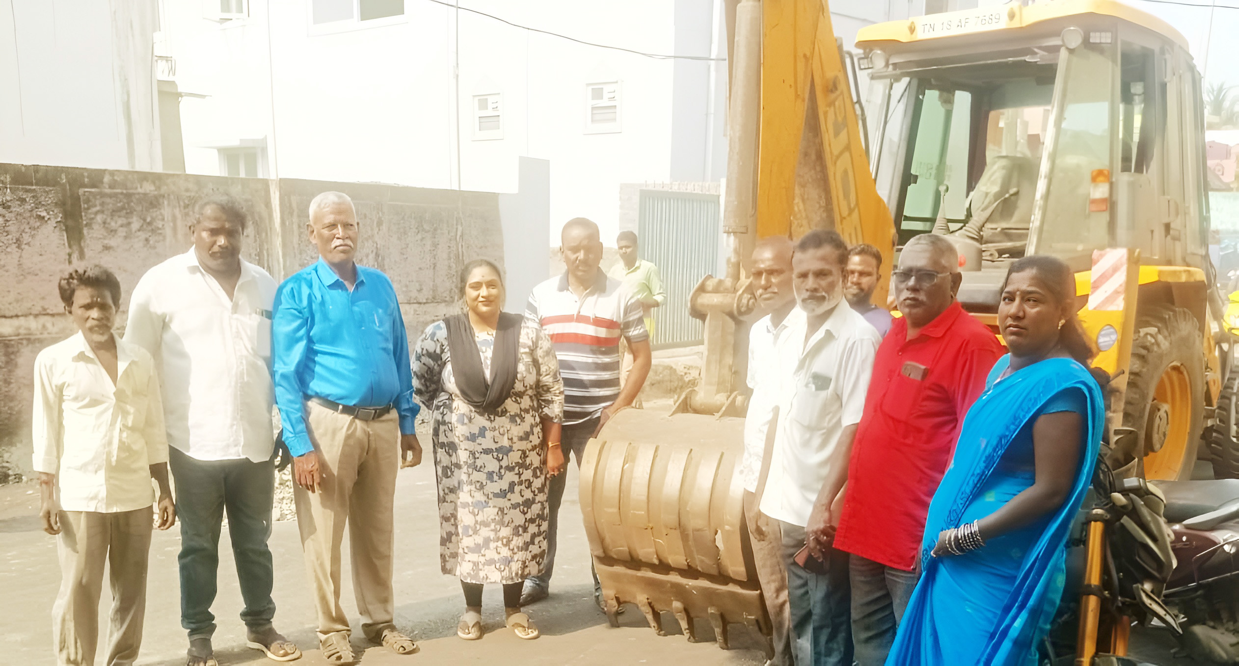 4ஆவது வார்டில் சுற்றுச்சுவர் அமைக்கும் பணி