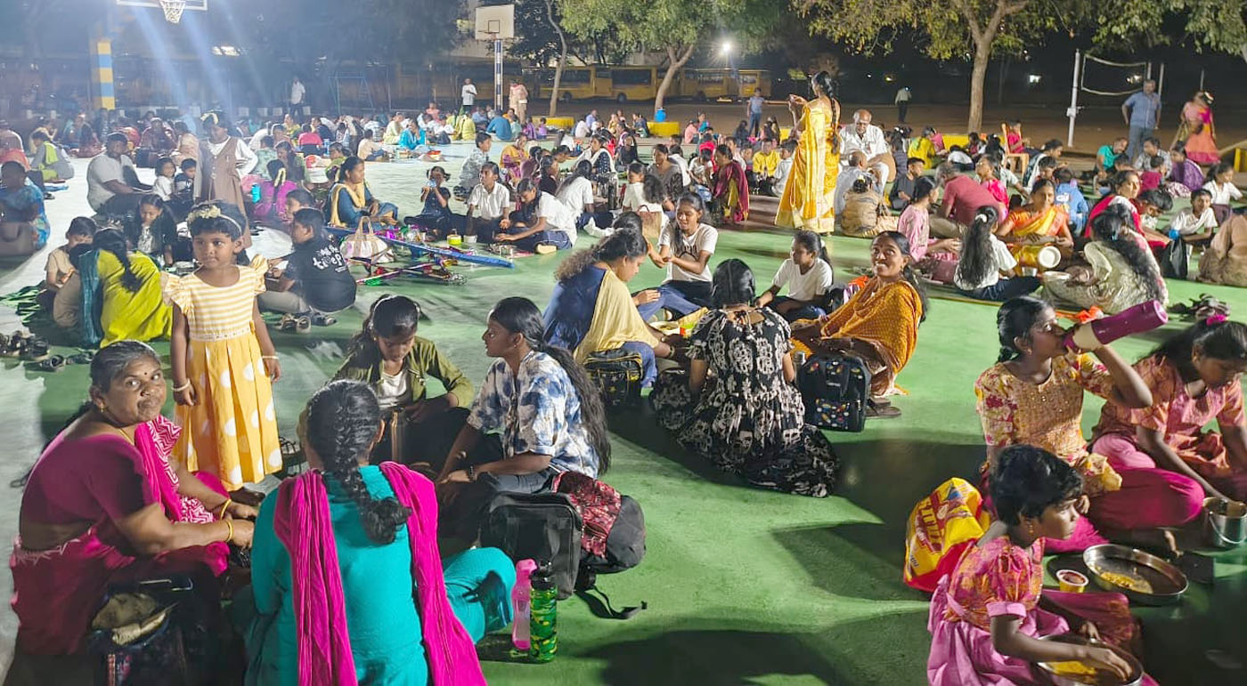 திருவில்லிபுத்தூரில் நிலாச்சோறு விழா