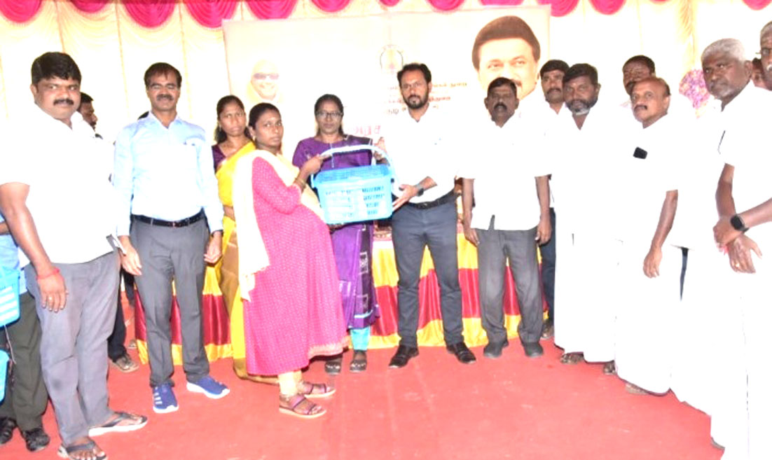 புளியங்குடியில் அரசு நகர்ப்புற ஆரம்ப சுகாதார நிலையத்திற்கு புதிய கட்டிடம் முதலமைச்சர் திறந்து வைத்தார்