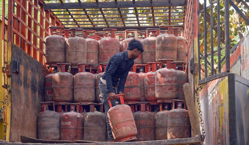 வணிகப் பயன்பாட்டுக்கான சிலிண்டர் விநியோகம் நிறுத்தம்! - இந்தியன் ஆயில் கார்ப்பரேஷன்