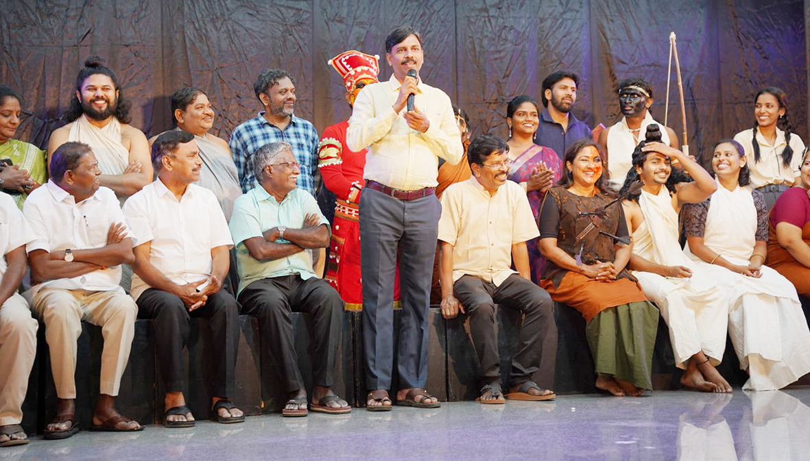 வனப்பேச்சிக்கு ஈரோட்டில் உற்சாக வரவேற்பு