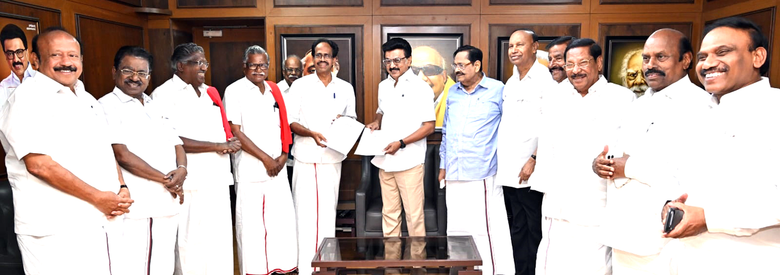 சிபிஐக்கு 5 தொகுதிகள் ஒதுக்கீடு