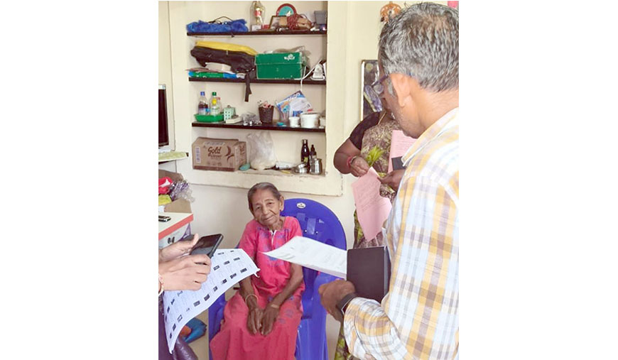 மதுரை மத்திய தொகுதியில் மூத்த குடிமக்களுக்கு 12டி விண்ணப்பங்கள் நேரடியாக வழங்கல்