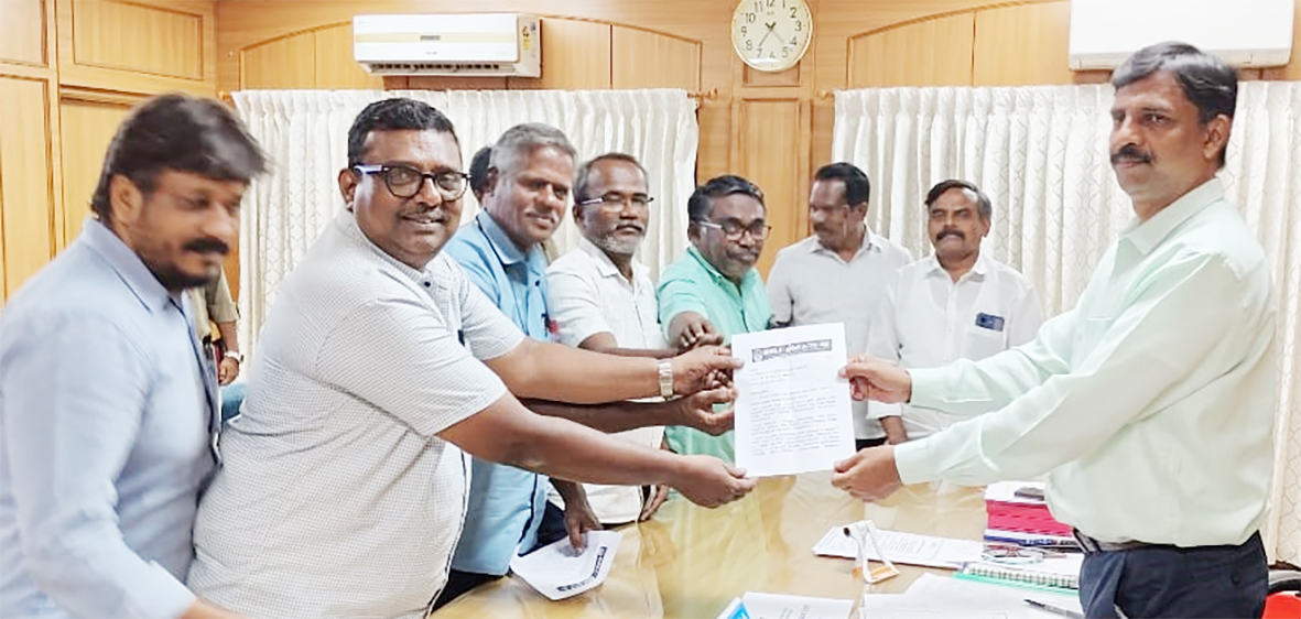 சட்டமன்ற தேர்தல் களம் தேர்தல் அலுவலரிடம் ஜாக்டோ ஜியோ மனு