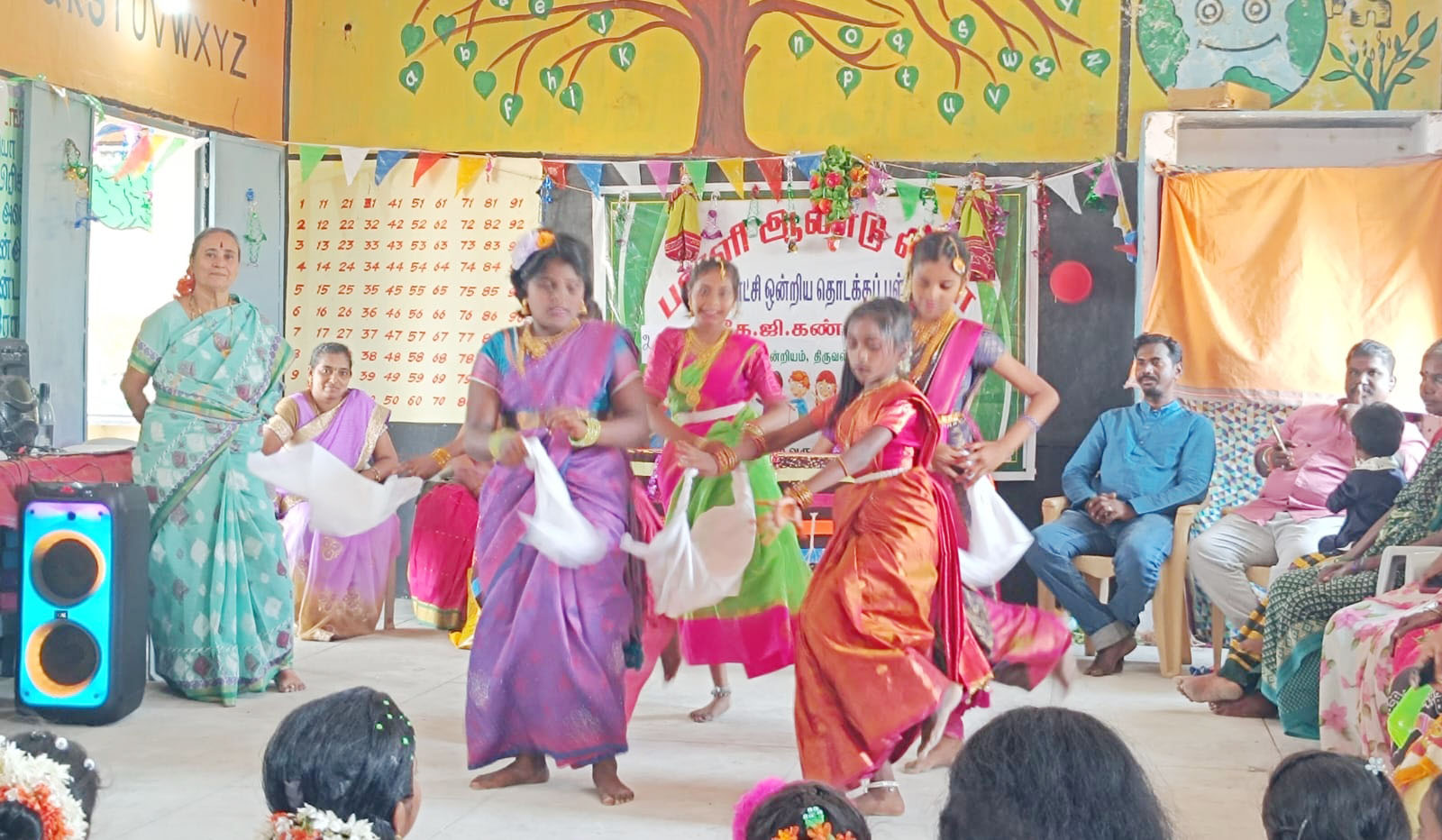 கே ஜி கண்டிகை தொடக்கப்பள்ளியில் ஆண்டு விழா