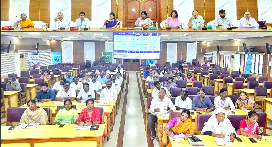 குமரி மாவட்ட ஆறு சட்டமன்ற தொகுதிகளுக்கு மின்னணு வாக்குப்பதிவு இயந்திரம், காகித தணிக்கை இயந்திரம் வழங்கல்