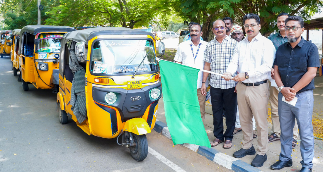வாக்காளர் விழிப்புணர்வு ஆட்டோ வாகனப் பேரணி