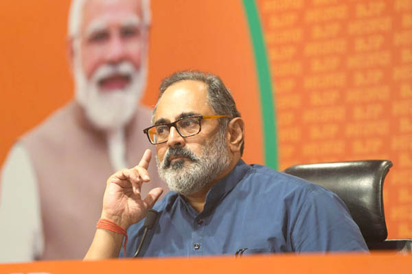 அமைச்சர் சவாலால் ஆஃப் ஆன ராஜீவ் சந்திரசேகர்!