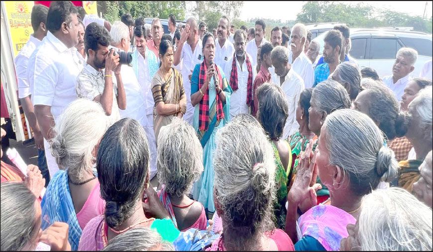 திமுக வேட்பாளர் தமிழரசி ரவிக்குமாருக்கு கிராமங்கள் தோறும் உற்சாக வரவேற்பு